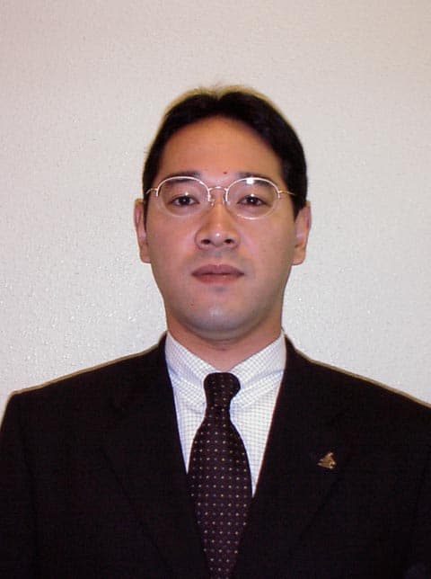 大石　純
