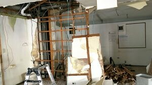 内装解体の様子がわかる画像