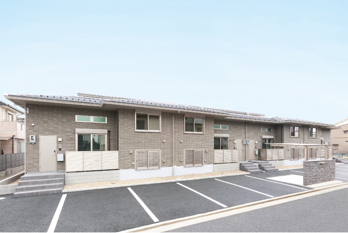 重層長屋の賃貸住宅の建築事例1