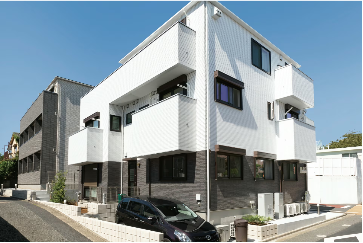 3階建て賃貸住宅と3世帯住宅の建築事例1