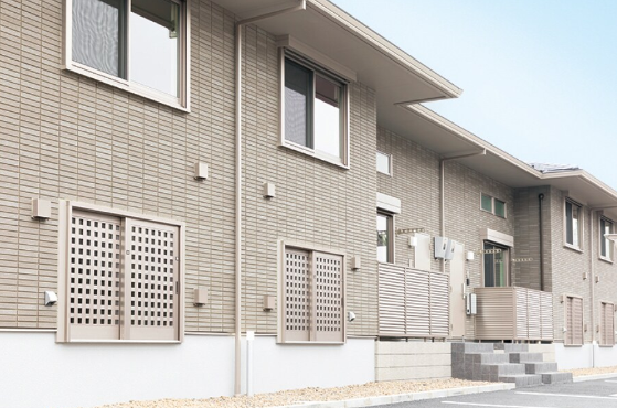 重層長屋の賃貸住宅の建築事例2