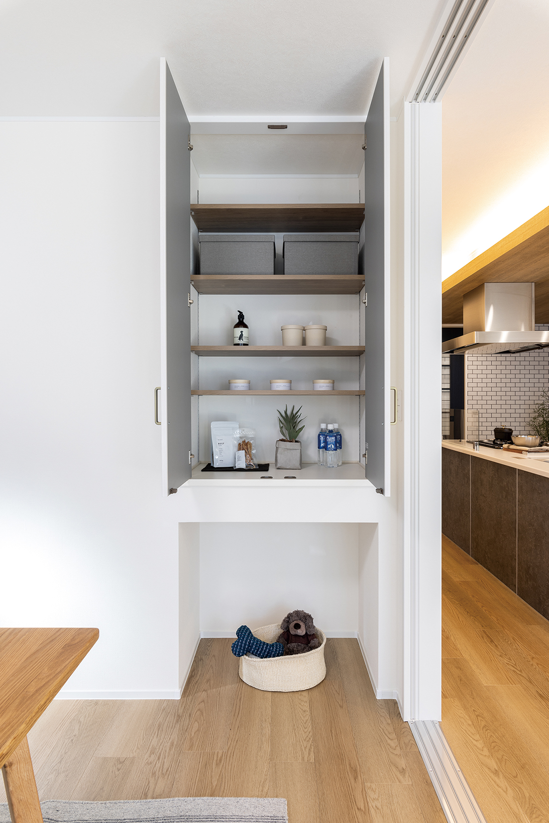 鉄骨造3階建てアパートの建築事例2