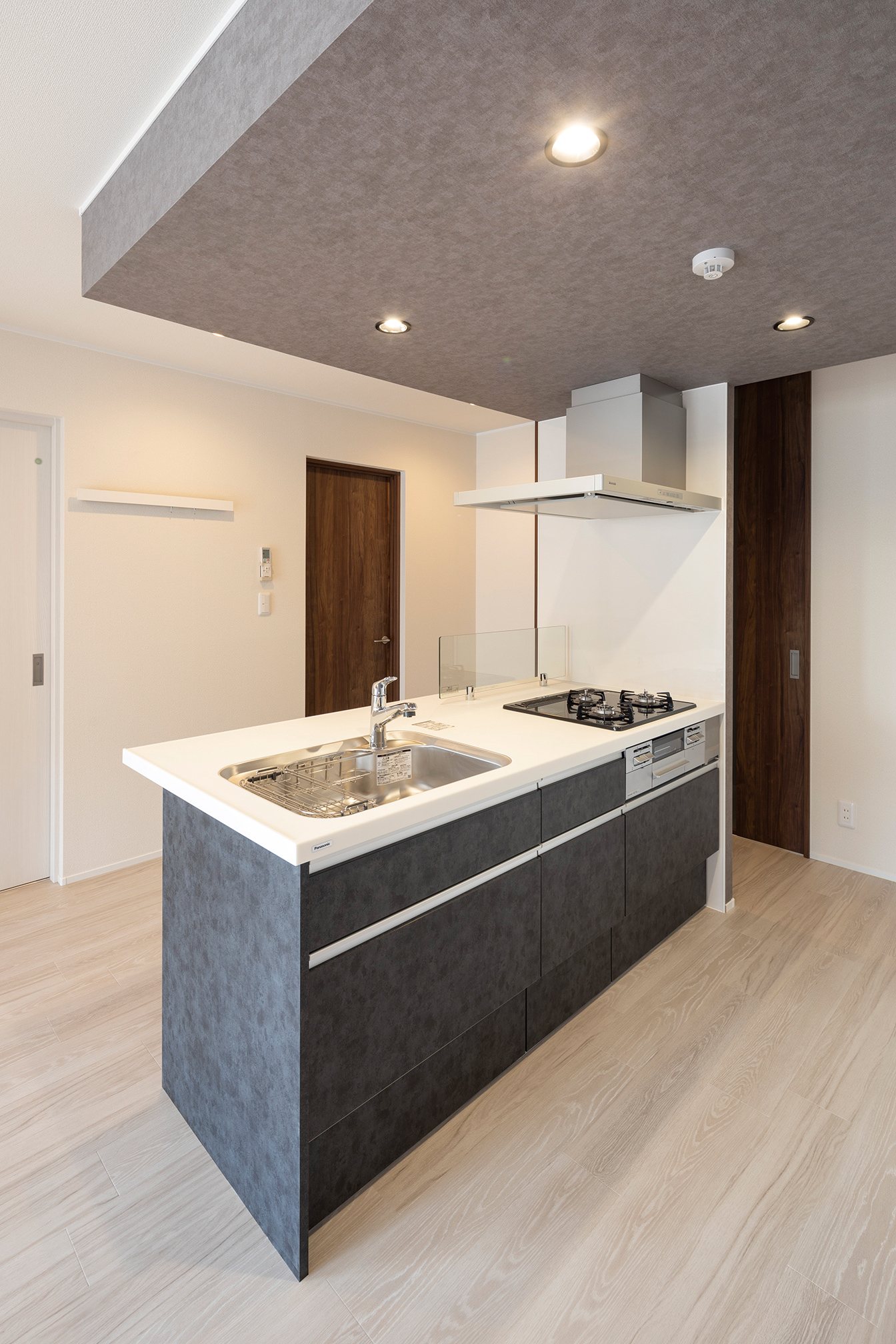 鉄骨造3階建てアパートの建築事例4